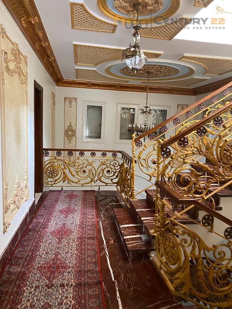 فيلا بـ٧ غرف نوم في هايد بارك، صورة ٤ من ١٠
