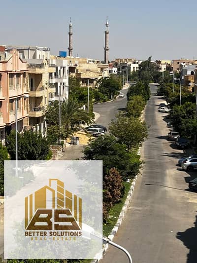 شقه للبيع بمدينة العبور حي الفيلات الحي الخامس شارع مجدي يعقوب