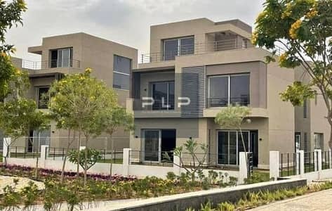 فيلا مستقله للبيع استلام فوري بتسهيلات لسرعه البيع في كمبوند بالم هيلز نيو كايرو التجمع الخامس