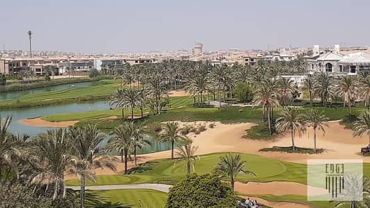 صف أول بحمام سباحه جاهزه للسكن تشطيب فندقي مساحه كبيره