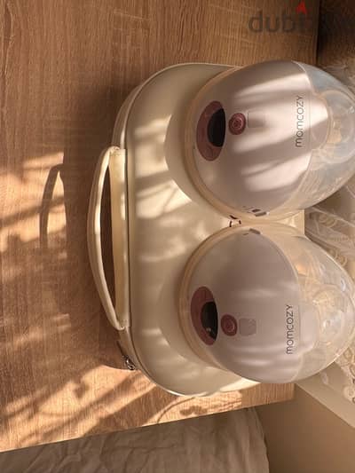 breast pump momcozy M5