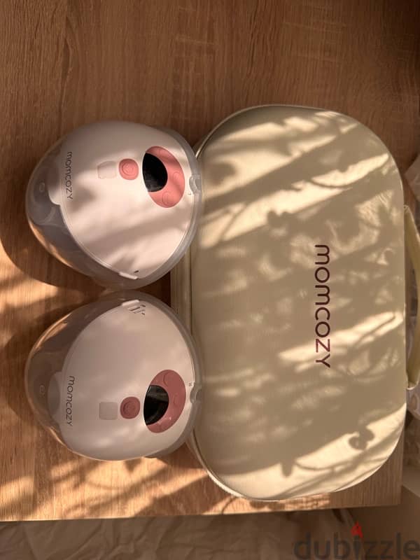 momcozy M5 2