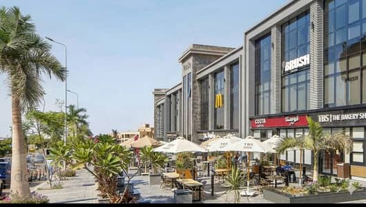عيادة طبية للبيع فى مدينة الشروق فى الرابط الاوسط