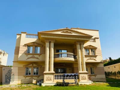Palace for sale in the Royal City compound – Sheikh Zayed | From the owner directly