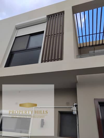 An exceptional villa for sale in Villette by SODIC New Cairo/Fifth Settlement featuring a prime location with a direct view of the landscape and lake.