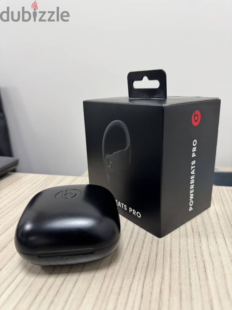 Powerbeats Pro 1