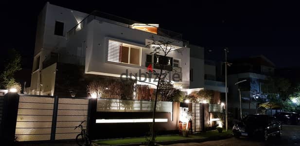 توين هاوس 600 متر متشطب بالكامل للبيع فى كومبواند زايد ديونز الشيخ زايد بسعر مميز