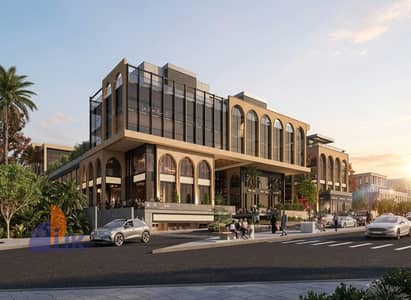 A prime commercial space for sale, 40 square meters, directly on North 90th Street in the heart of Fifth Settlement, New Cairo.