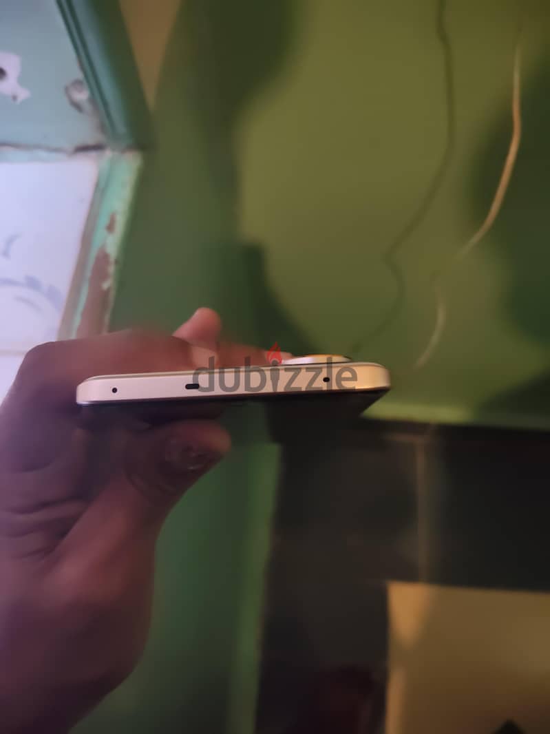 ريلمى 15برو 1