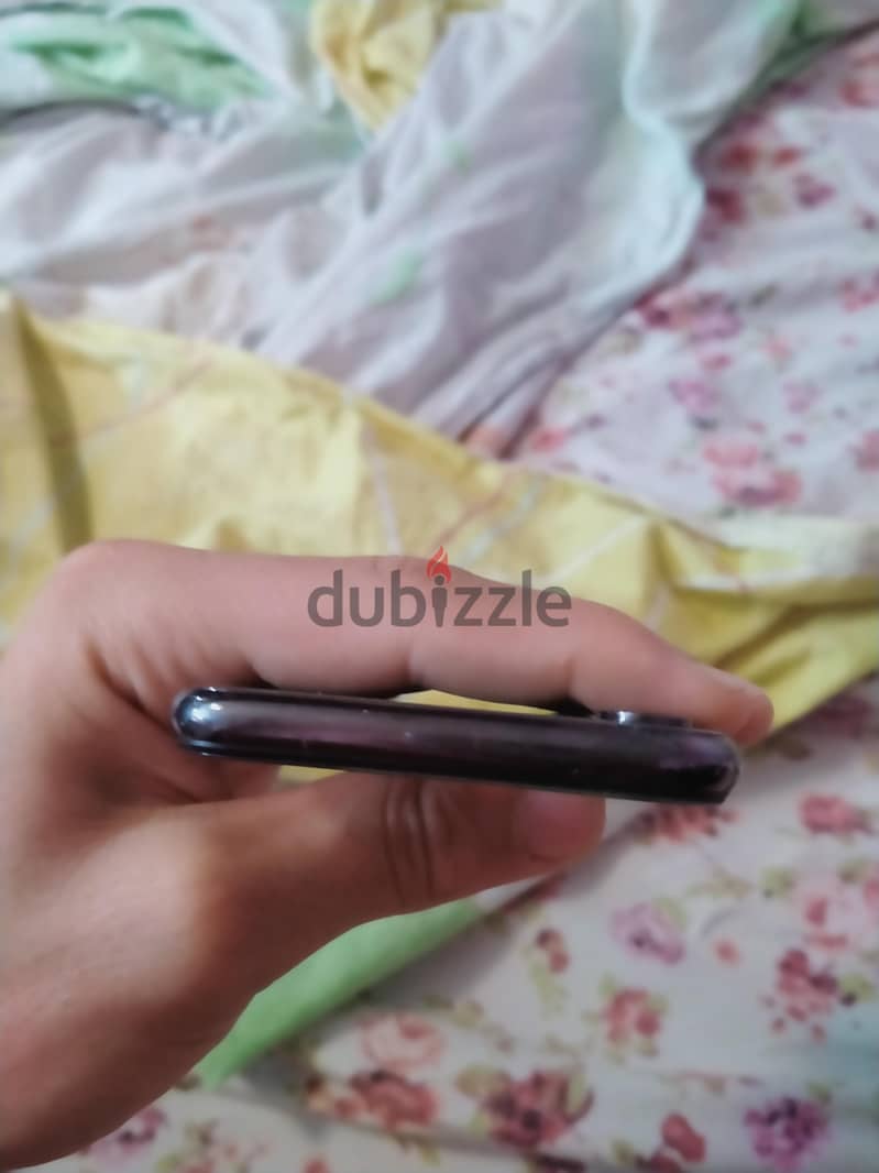آبل - آيفون اكس 5