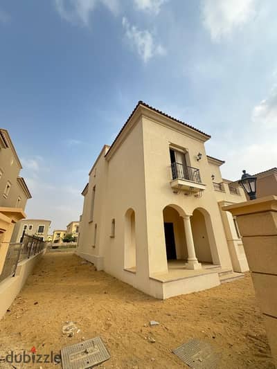 City Gate ( Diar Qatari )  Town house middle for sale