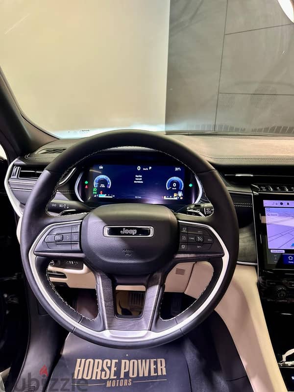 جيب جراند شيروكى 2025 الوحيدة في مصر Navy Blue أميز لون V6 - 3600cc