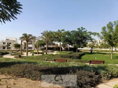 Twin House Modern For rent in hyde park