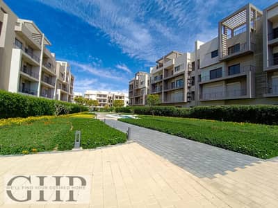 باقل سعر بنتهاوس 167م + 115م رووف للبيع في فيفث سكوير المراسم القاهرة الجديدة Fifth Square El Marasem New Cairo