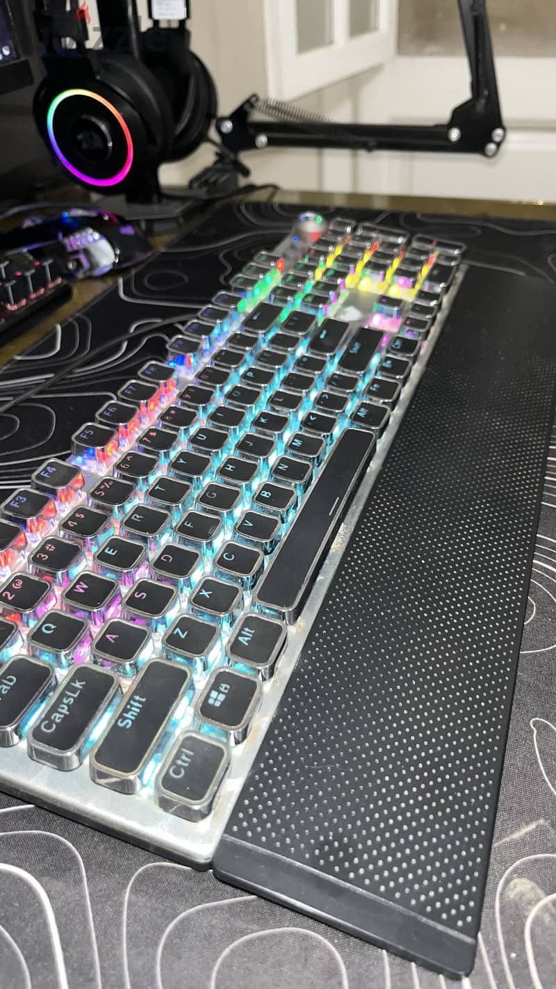 Pc + aula blue switch keyboard 2