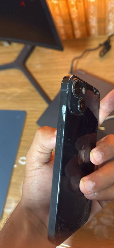 Apple - iPhone 13