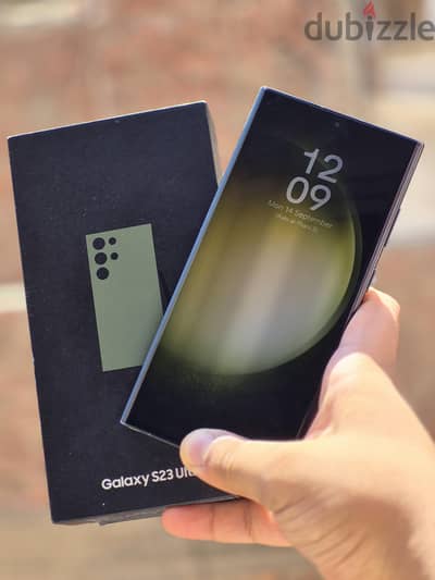 Samsung S23 Ultra 256/12  بكل مشتملاته حاله ممتازه لون الزيتي المميز