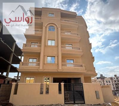 من المالك 170م بحري صريح افضل لوكيشن في النرجس الجديدة استلام فوري جاهزة ع السكن أفضل سعر 3.600 كاش فقط لفترة محدودة اسكن ف قلب التجمع الخامس فرصة