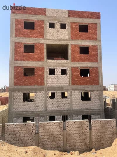 قطعة ارض في احياء اكتوبر الجديده عند باديه وال 800فدان وجامعة القاهر الجديده وعلى طريق الواحات