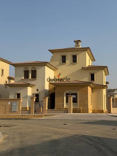 لقطة | جاهزة للسكن | إطلالة على الـGolf | فيلا Standalone للبيع | City Gate – Qatari Diar – New Cairo