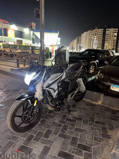 مكنة للبيع ممكن تفاوض خفيف جدا