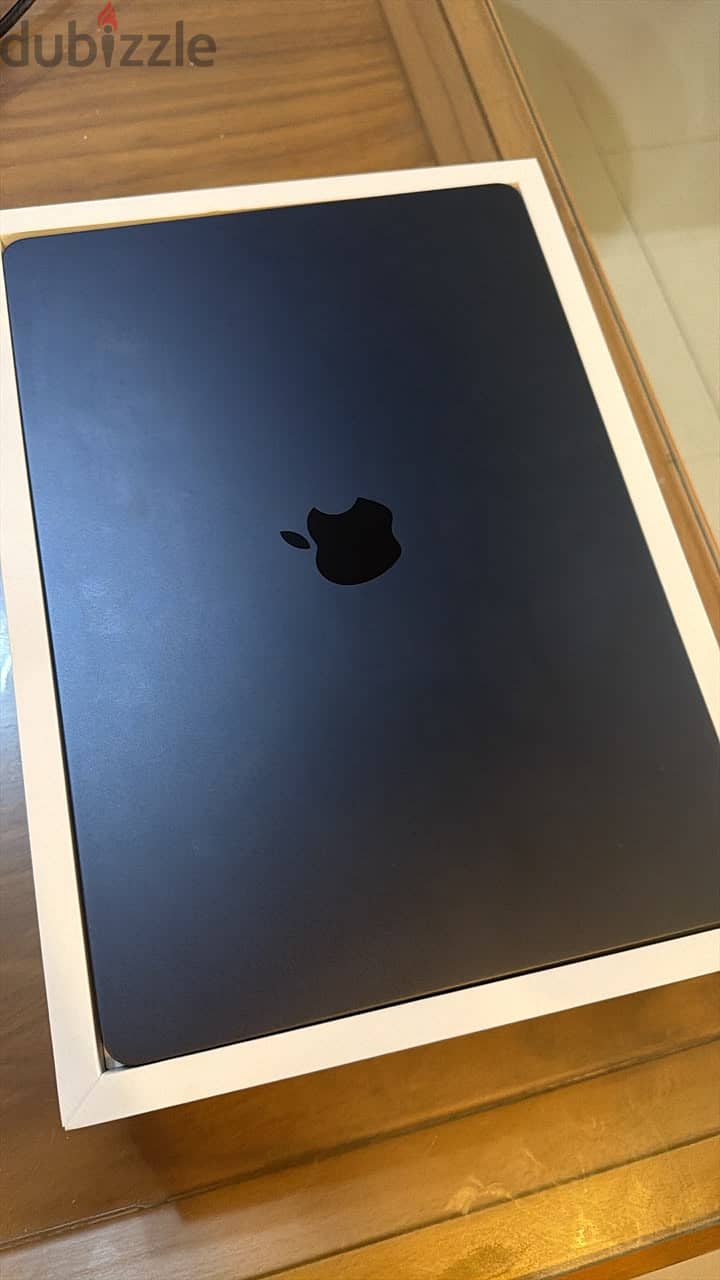 MacBook Air M5 1