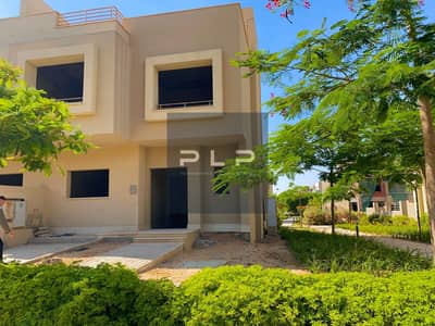 تاون هاوس متشطب بالكامل بالتكييفات للبيع في بالم هيلز قطامية إكستنشن Palm Hills Katameya Extension PK2