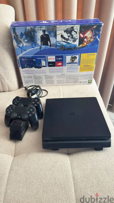 Playstation 4 slim - Ps4 500GB + 2 Original Controllers