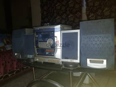 ايوا صب ومسرح ٦٥٠٠ وات بعمل بلوتس وفلاشه وراديو بالريموت