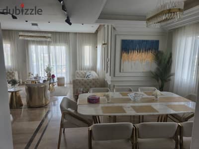 Villa independent for sale in Mountain View Chill Out Park