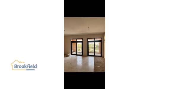شقه للايجار بالمطبخ والتكييفات باطلالة مميزة فى كمبوند ميفيدا بالقاهرة الجديدة Apartment for Rent in Mivida New Cairo Prime View Kitchen & ACs