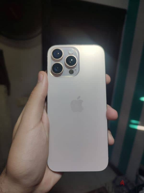 iphone 16 pro max 3