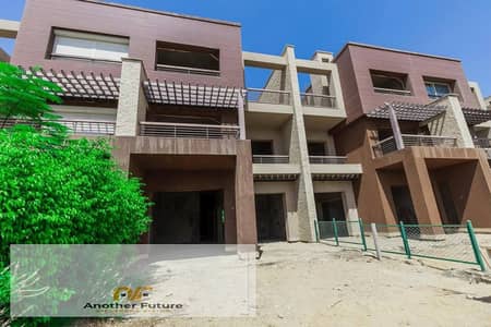 Villa ready to move in Sheikh Zayed, directly on waslet Dahshur 372 sqm with a 201 sqm garden