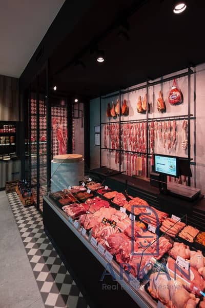 Meat Shop for Sale on the Service Axis of October Gardens in the Best Location in October Gardens SB