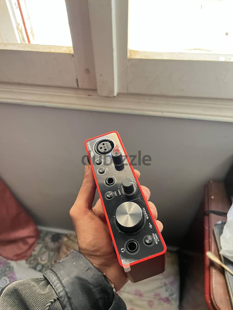 FOCUSRITE 1