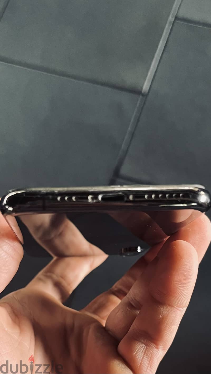Apple - iPhone XS 5