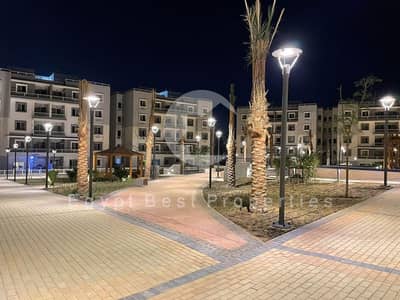 شقة للبيع في موقع مميز، كومبوند جايد، بجوار مدينة الرحاب