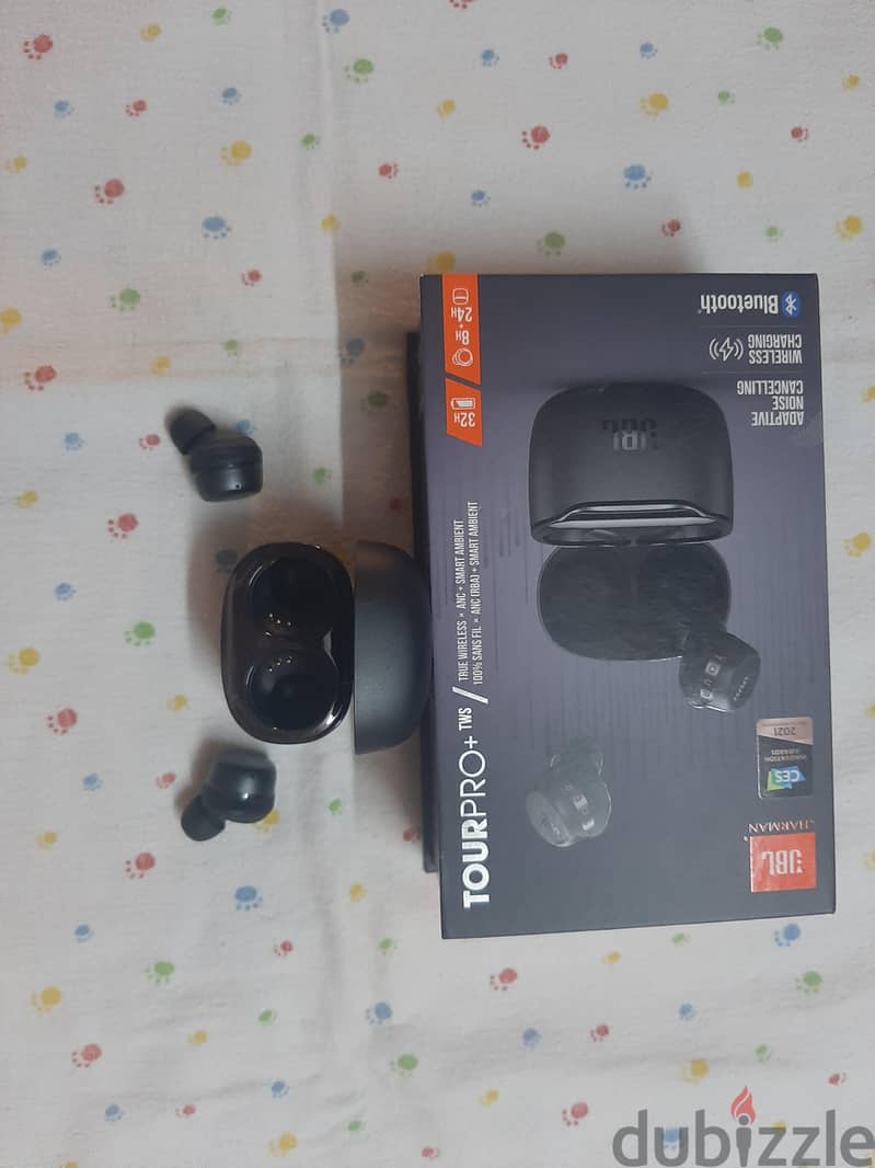 JBL TOURPRO+   TWS  TRUE WIRELESS BLUETOOTH Earbuds 7