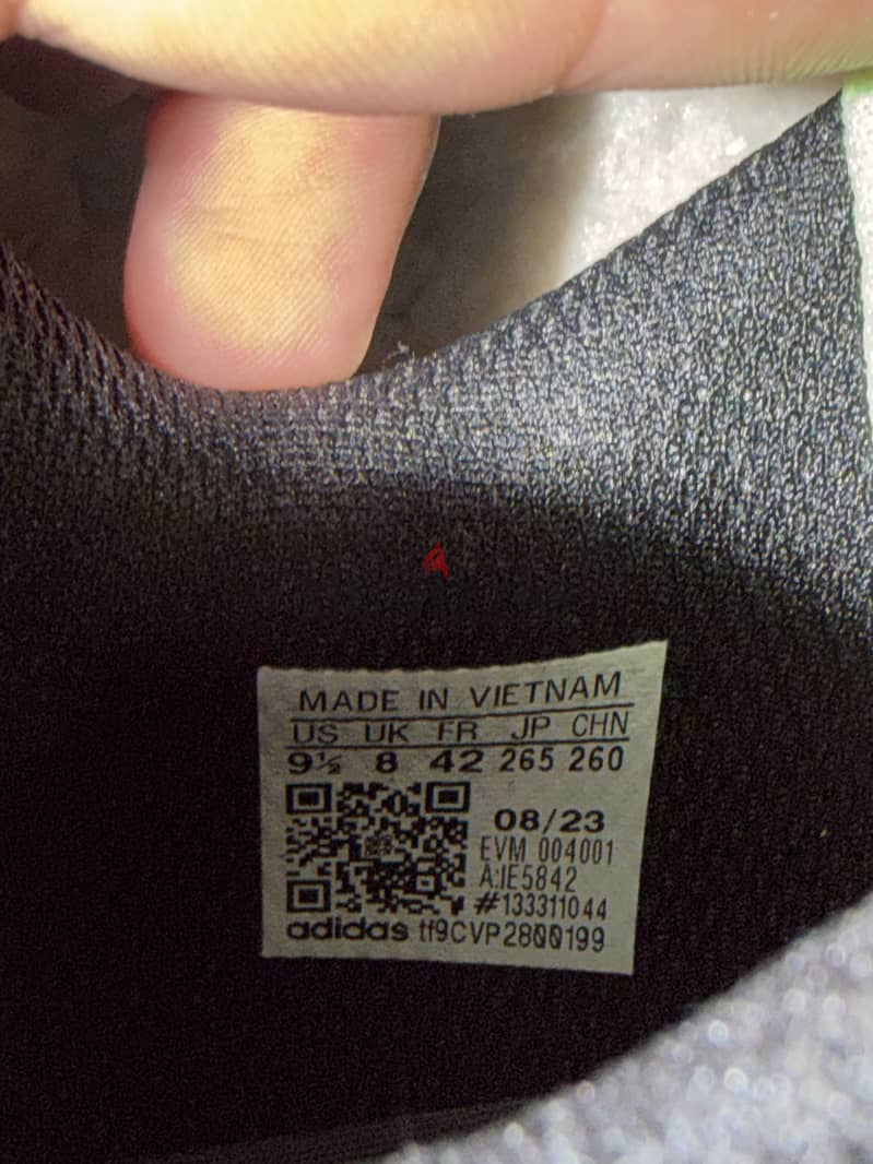 Adidas Ozmillen wore once 2