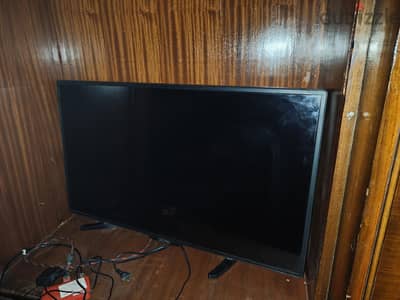 TV 40" LED