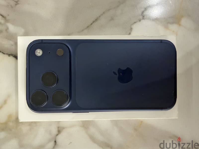 Apple - iPhone 17 Pro 1