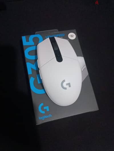 Logitech G305