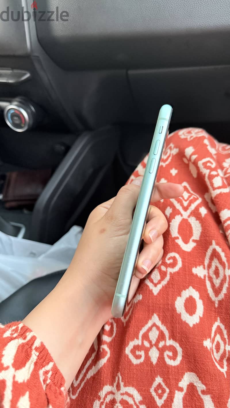 Apple - iPhone 11 3