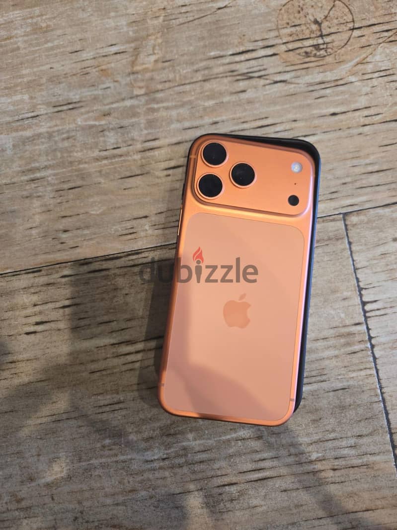 Apple - iPhone 17 Pro Max 1