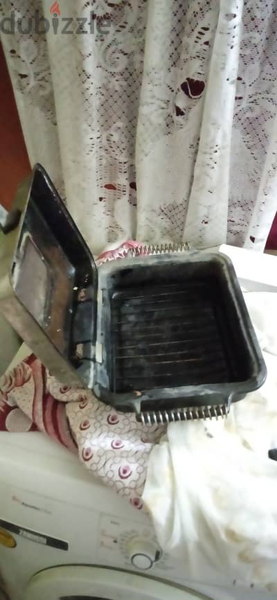محضر طعام وطقم عشاء جديد وشوايه بوتجاز