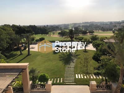 فيلا فاخرة للإيجار في قطامية هايتس Katameya Heights  إطلالة مباشرة على الجولف والبحيرات  متشطبة بالتكييفات حمام سباحة خاص و حديقة كبيرة