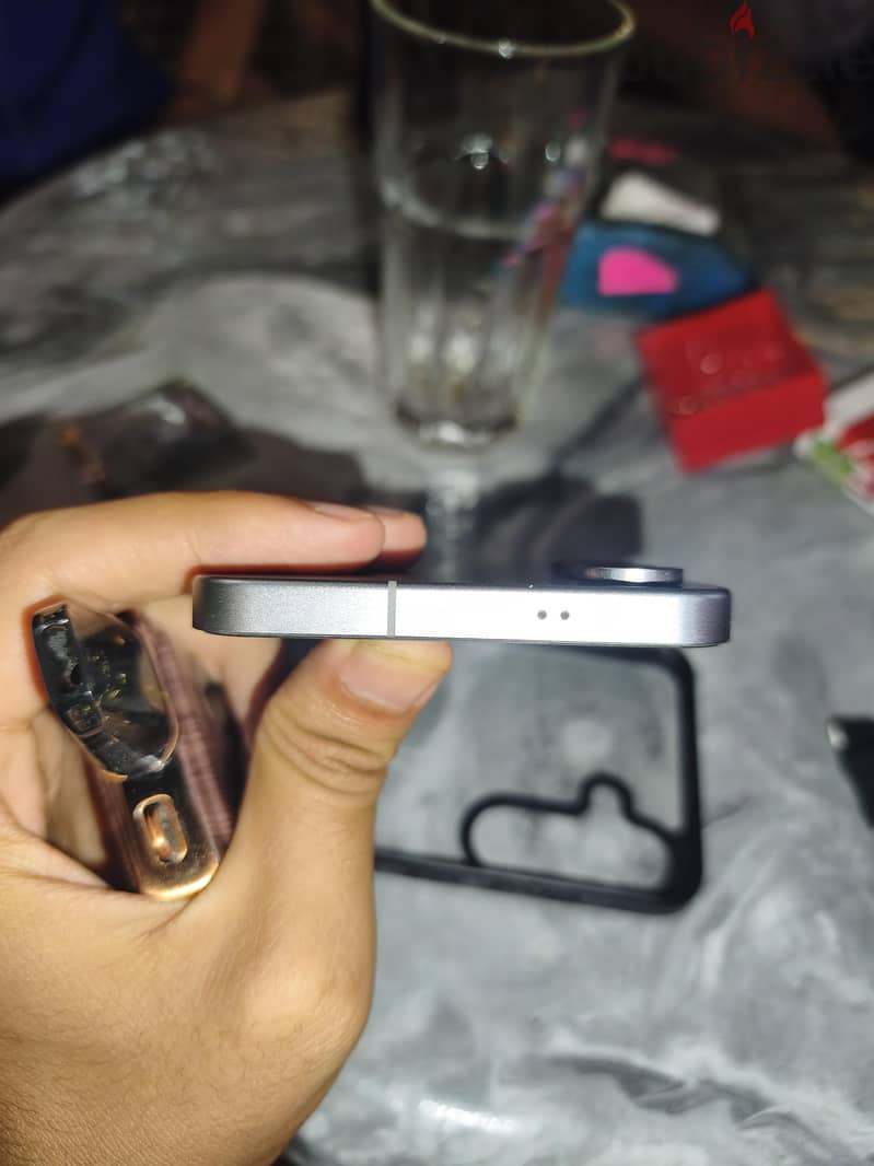 Samsung S25 FE 4