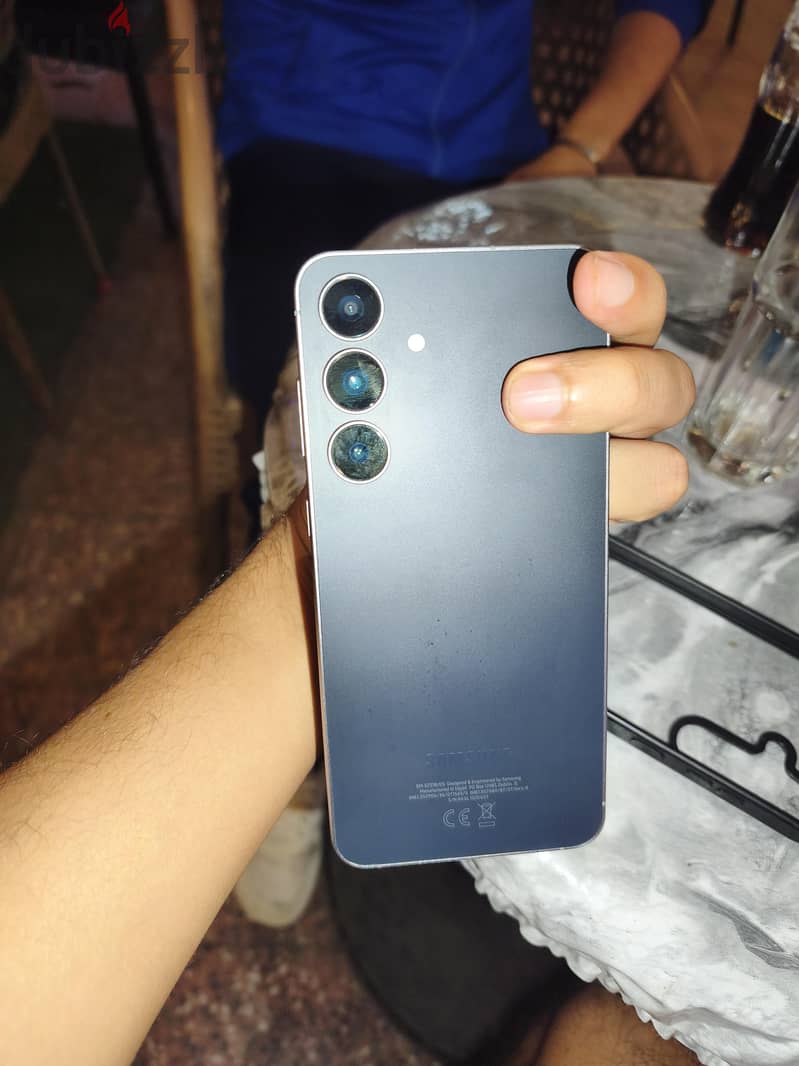 Samsung S25 FE 6
