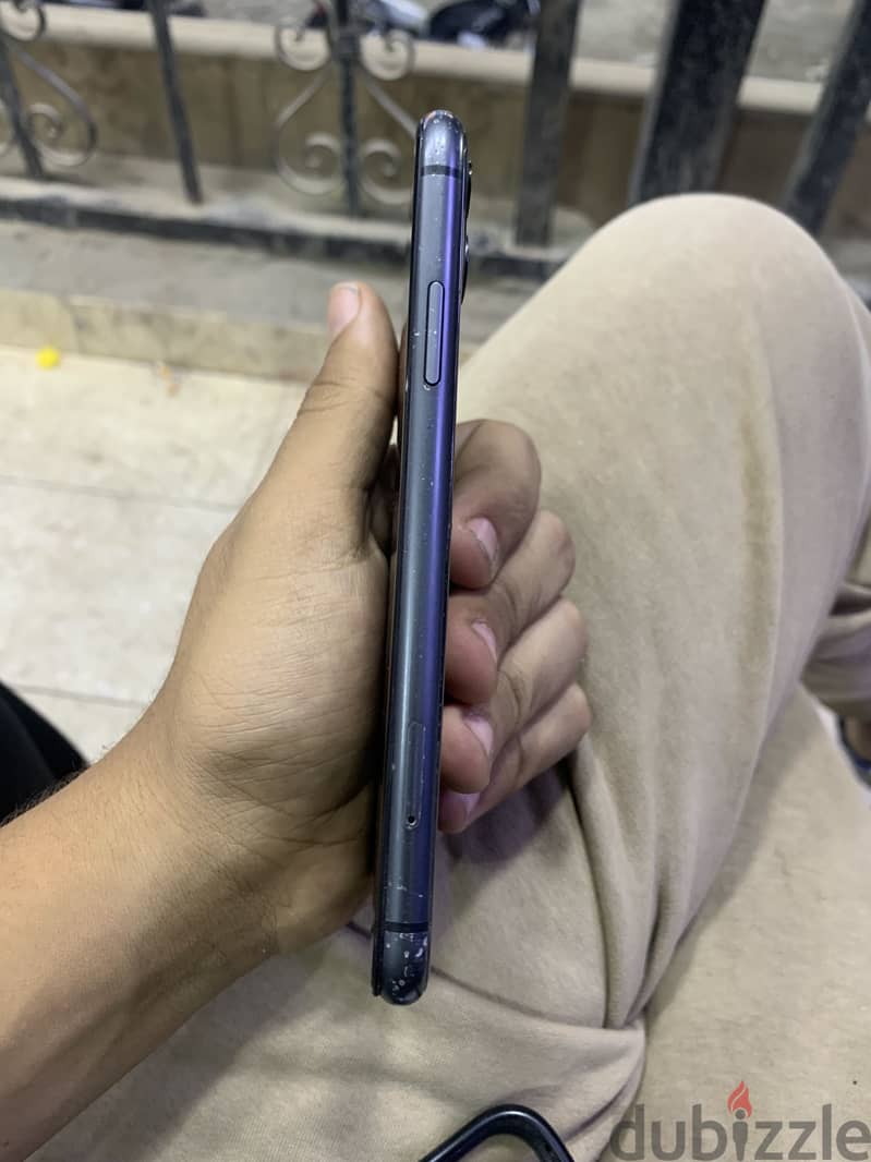 Apple - iPhone 11 2