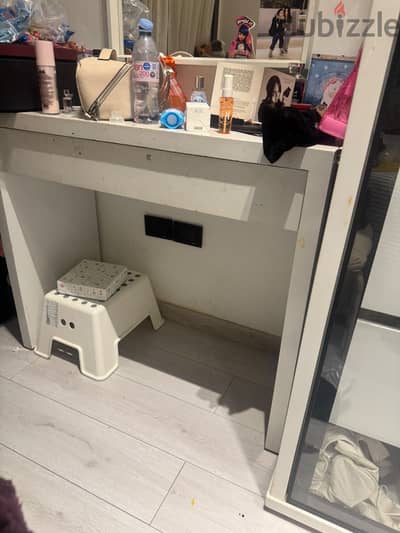 تسريحة dresser